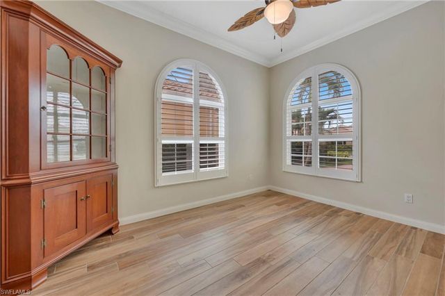 7558 Garibaldi CT, Naples, FL 34114