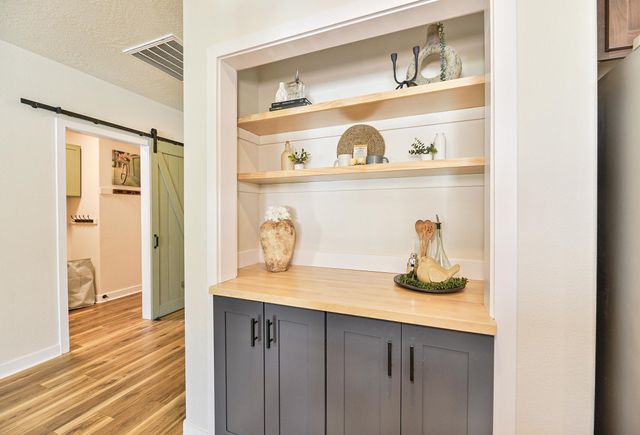 15001 E Crown Ave, Spokane Valley, WA 99216