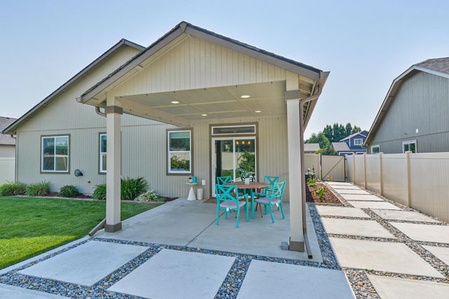 15001 E Crown Ave, Spokane Valley, WA 99216