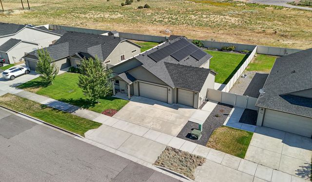15001 E Crown Ave, Spokane Valley, WA 99216