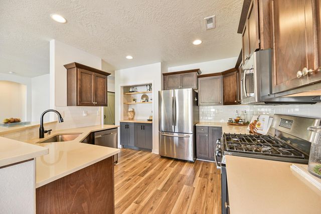 15001 E Crown Ave, Spokane Valley, WA 99216