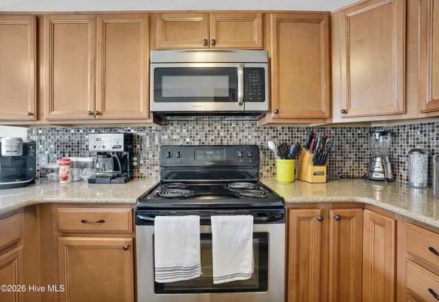 1509 Carolina Beach Avenue N E1, Carolina Beach, NC 28428