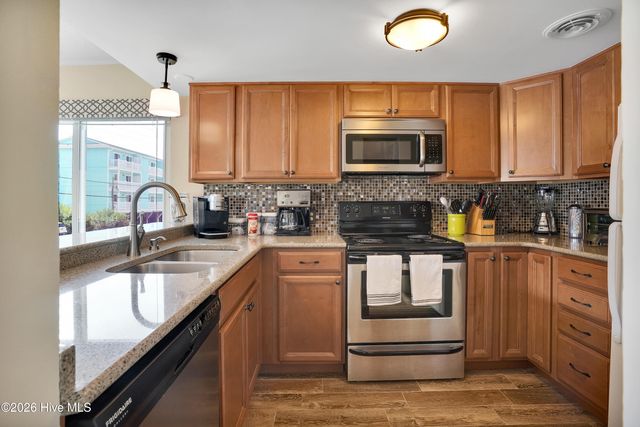 1509 Carolina Beach Avenue N E1, Carolina Beach, NC 28428