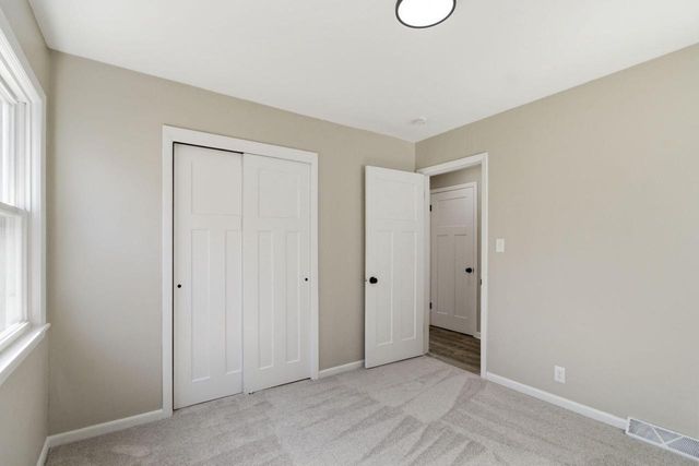 4076 N 93rd STREET, Wauwatosa, WI 53222