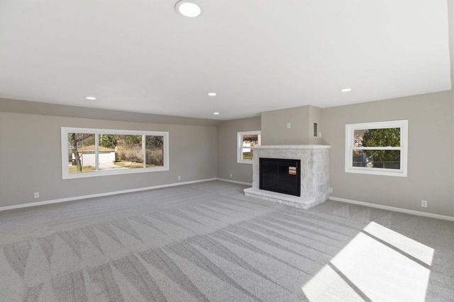 4076 N 93rd STREET, Wauwatosa, WI 53222