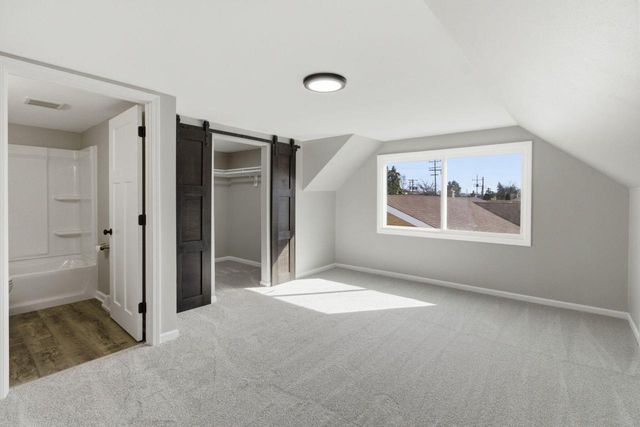 4076 N 93rd STREET, Wauwatosa, WI 53222