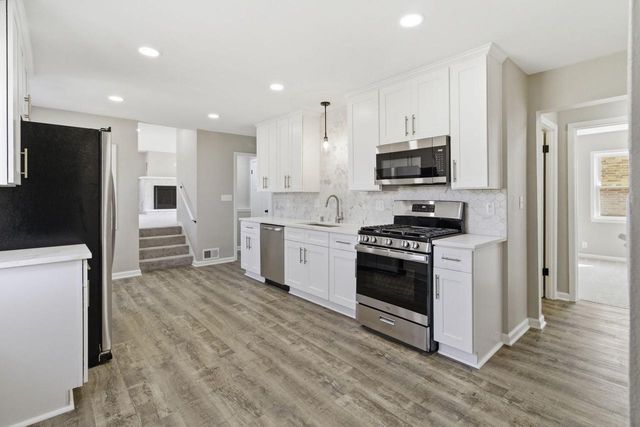 4076 N 93rd STREET, Wauwatosa, WI 53222