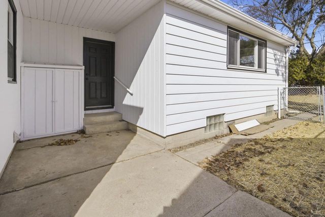 4076 N 93rd STREET, Wauwatosa, WI 53222