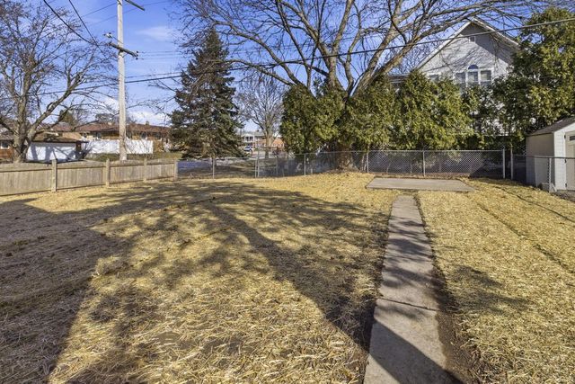 4076 N 93rd STREET, Wauwatosa, WI 53222