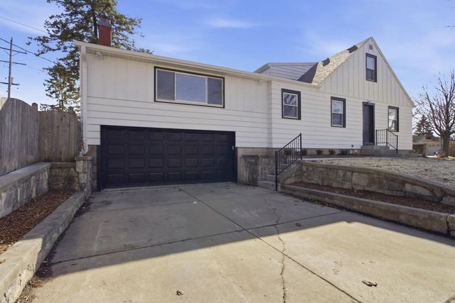 4076 N 93rd STREET, Wauwatosa, WI 53222