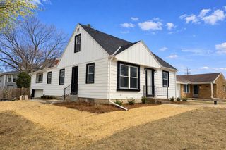 4076 N 93rd STREET, Wauwatosa, WI 53222