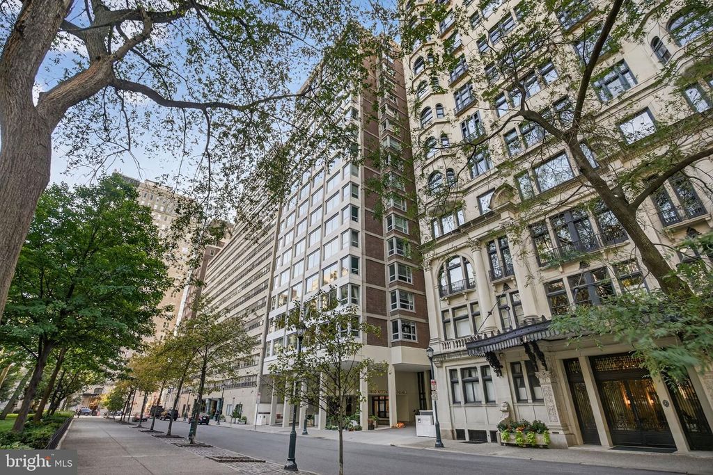 1820 RITTENHOUSE SQ #1802, Philadelphia, PA 19103