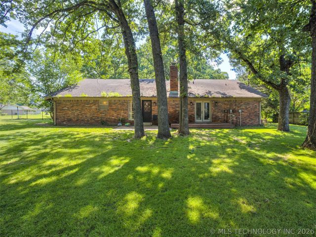 10318 S Sandusky Avenue, Tulsa, OK 74137