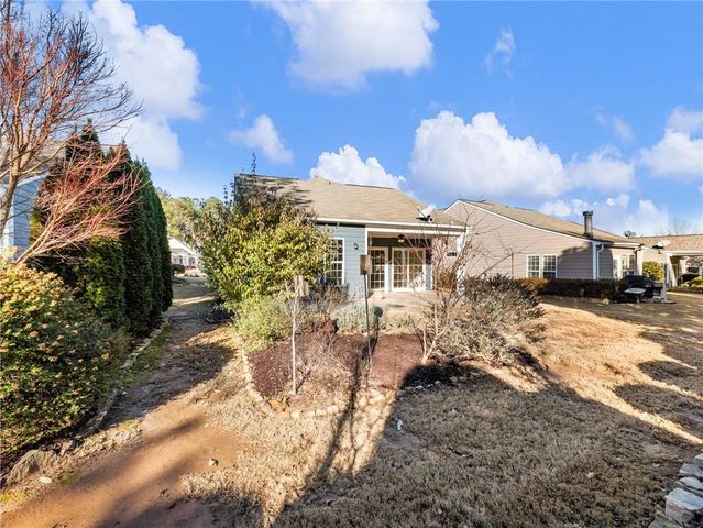 6513 Bradford Court, Hoschton, GA 30548