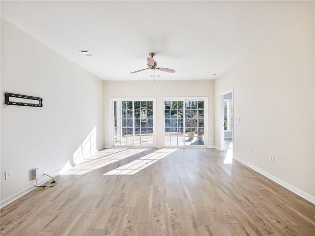 6513 Bradford Court, Hoschton, GA 30548