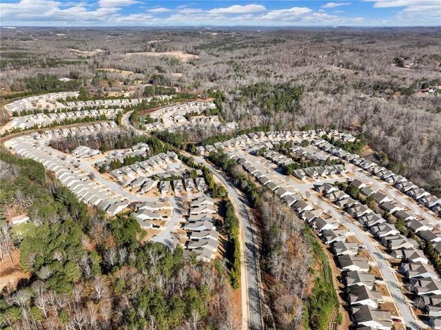 6513 Bradford Court, Hoschton, GA 30548