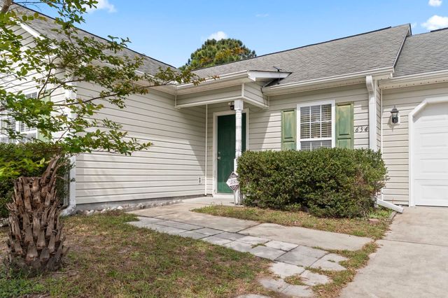 634 W Perry Rd., Myrtle Beach, SC 29579