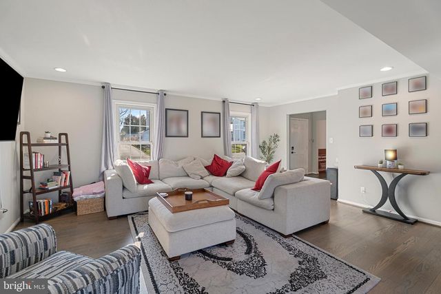 3100 FRANKLIN ST, Alexandria, VA 22306