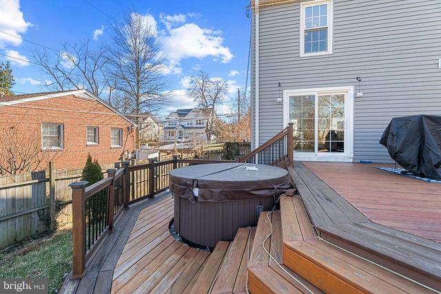 3100 FRANKLIN ST, Alexandria, VA 22306