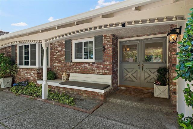 1722 Sweetbriar Drive, San Jose, CA 95125