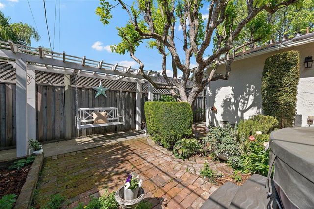 1722 Sweetbriar Drive, San Jose, CA 95125