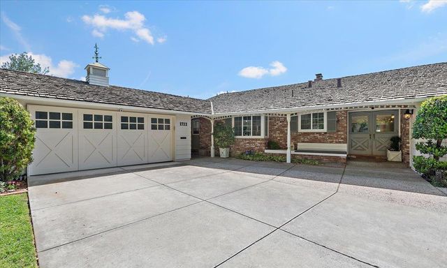 1722 Sweetbriar Drive, San Jose, CA 95125