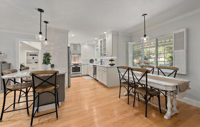 1722 Sweetbriar Drive, San Jose, CA 95125