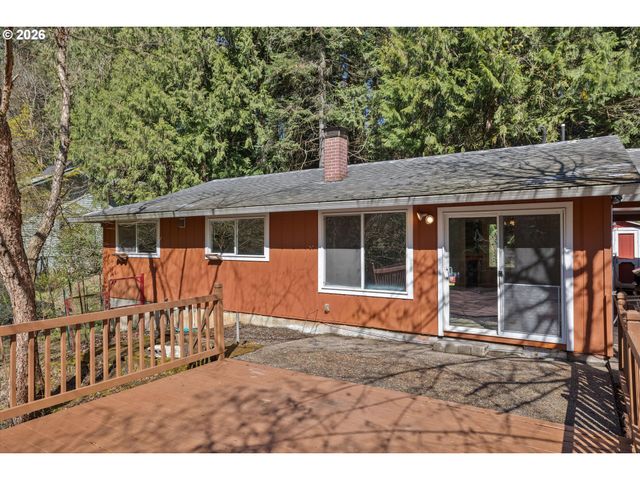 6701 Se 122ND Ave, Portland, OR 97236