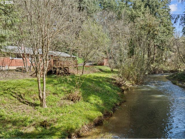 6701 Se 122ND Ave, Portland, OR 97236