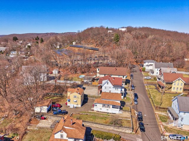 14 Washington Street, Naugatuck, CT 06770