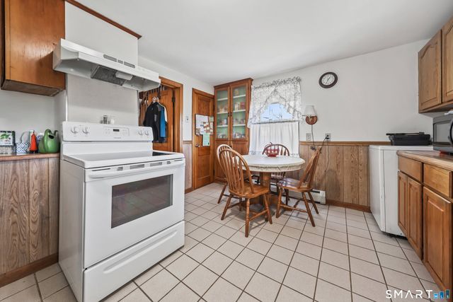 14 Washington Street, Naugatuck, CT 06770