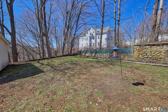 14 Washington Street, Naugatuck, CT 06770