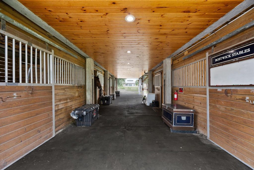 3509 C Road Barn, Loxahatchee Groves, FL 33470