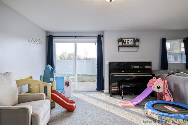 8031 Vista Place, Charlestown, IN 47111