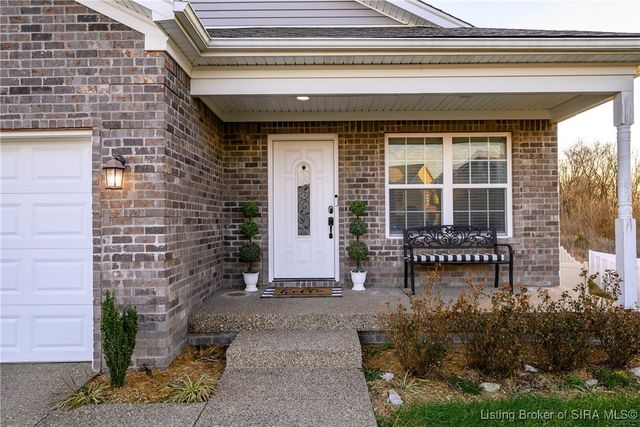 8031 Vista Place, Charlestown, IN 47111