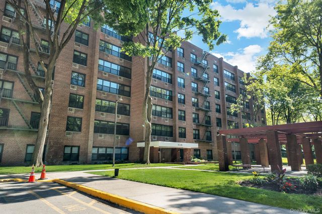 75-34 Bell Boulevard 1E, Oakland Gardens, NY 11364