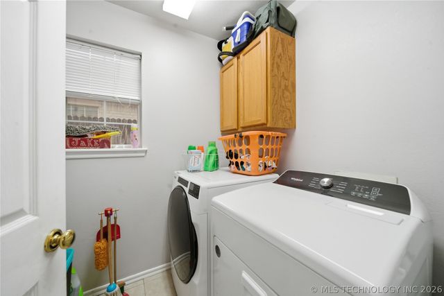 1117 S Marina Drive, Oologah, OK 74053