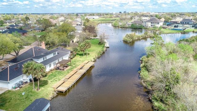 2325 Barbe Street, Lake Charles, LA 70601