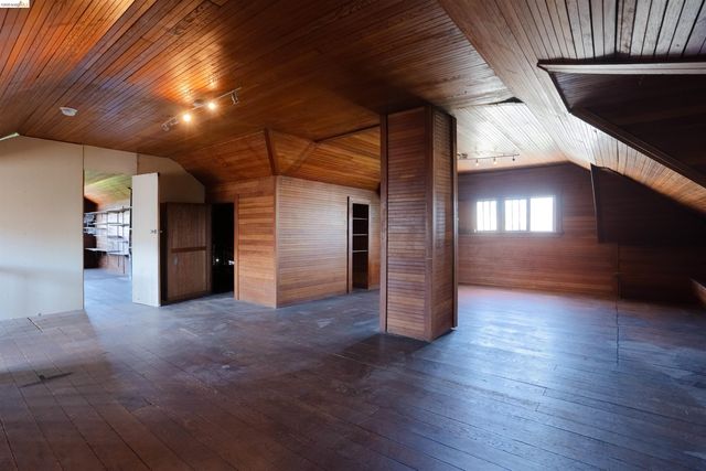 474 Jean, Oakland, CA 94610