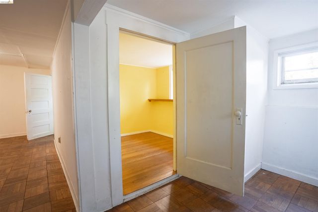 474 Jean, Oakland, CA 94610