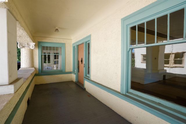 474 Jean, Oakland, CA 94610