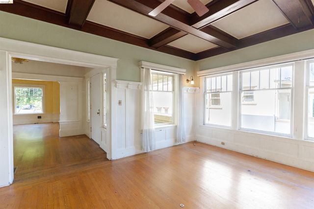 474 Jean, Oakland, CA 94610