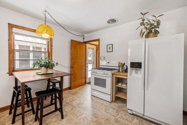 3128 N 82nd STREET, Milwaukee, WI 53222