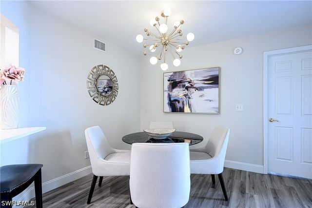 586 Beachwalk CIR O-205, Naples, FL 34108