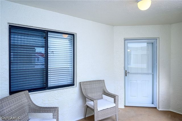 586 Beachwalk CIR O-205, Naples, FL 34108