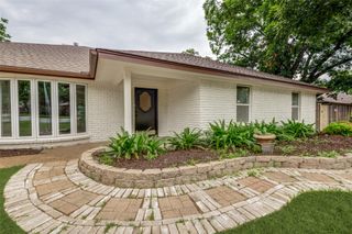 710 Egyptian Way, Grand Prairie, TX 75050