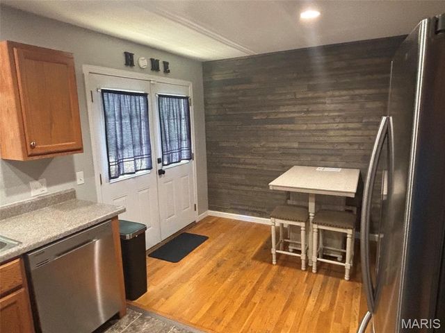 527 Cedar Lane, Festus, MO 63028