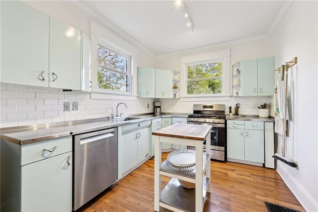 1470 Hartford SW Avenue, Atlanta, GA 30310