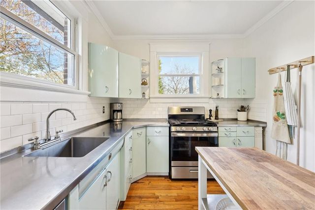 1470 Hartford SW Avenue, Atlanta, GA 30310