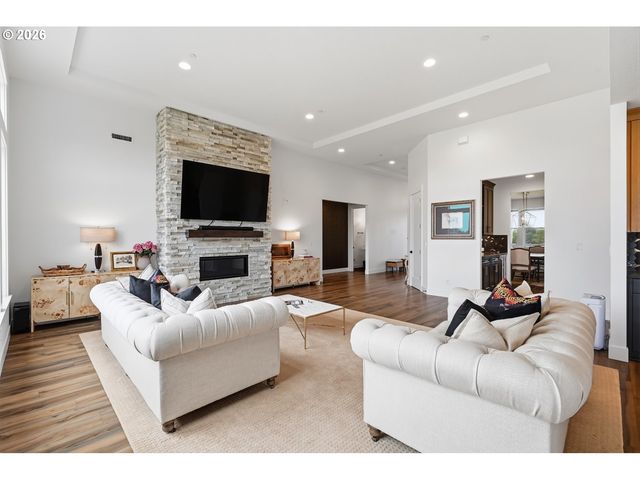 12625 S NEW ERA Rd, Oregon City, OR 97045